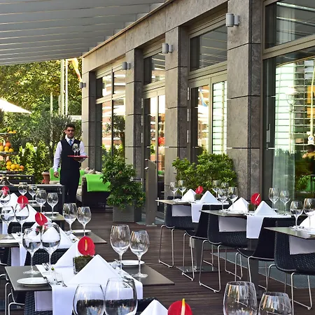 Pestana Tiergarten Отель 4*