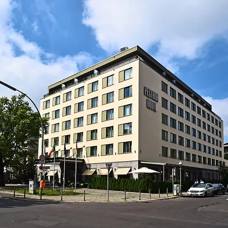 Отель Pestana Tiergarten