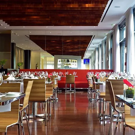 מלון Pestana Tiergarten 4*