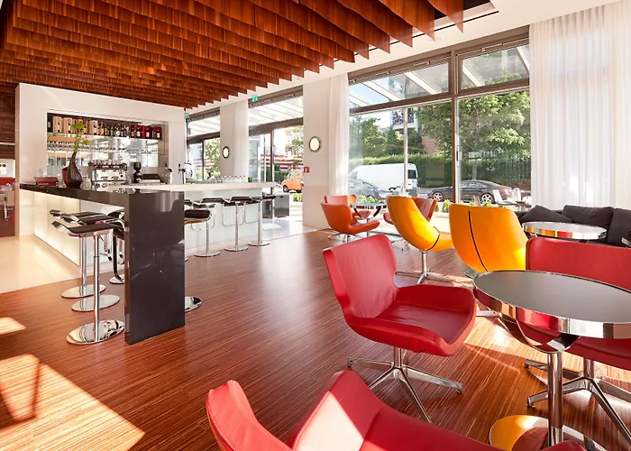 Отель Pestana Tiergarten 4*