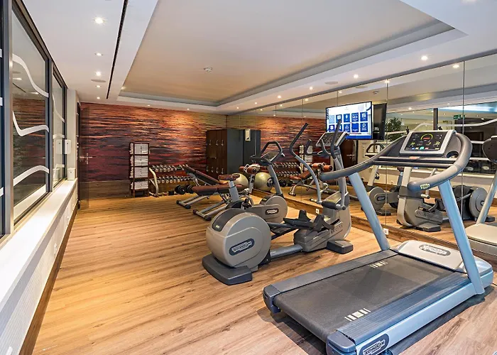 Pestana Tiergarten 4*