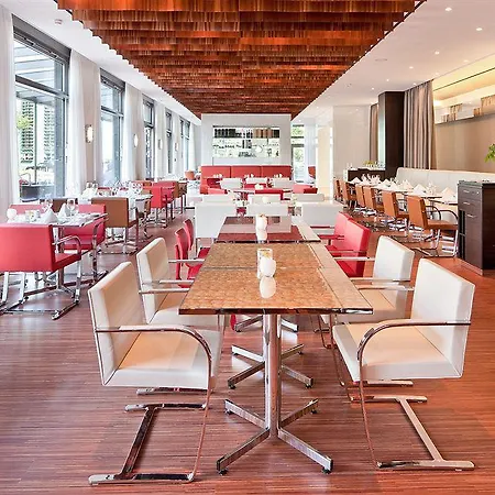 Pestana Tiergarten 4*